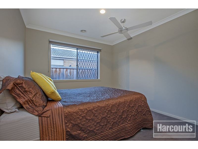 21 Central Avenue, Pakenham VIC 3810