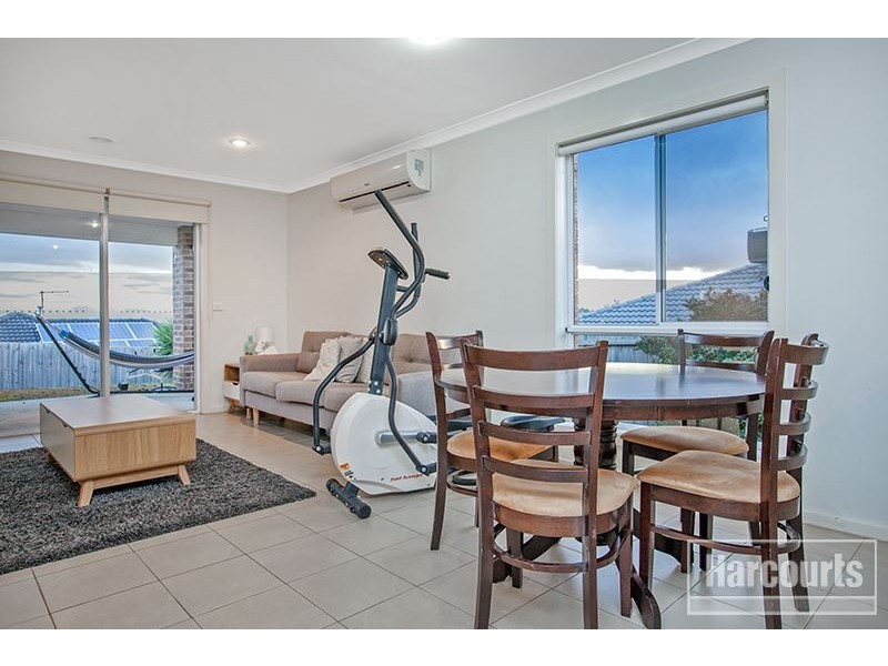 37 Manna Gum Drive, Pakenham VIC 3810