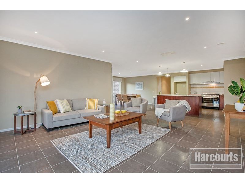 3 Bailey Place, Pakenham VIC 3810