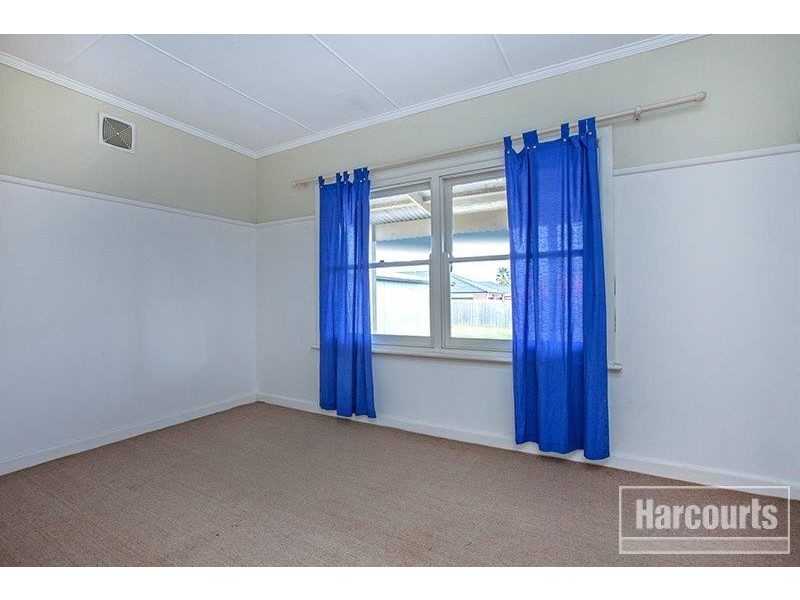 59 Princes Highway, Pakenham VIC 3810