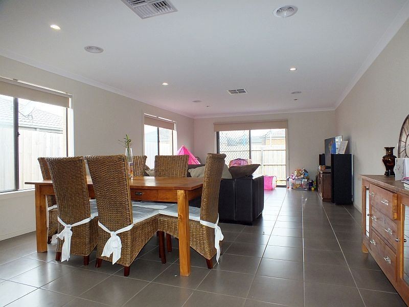 58 Melissa Way, Pakenham VIC 3810