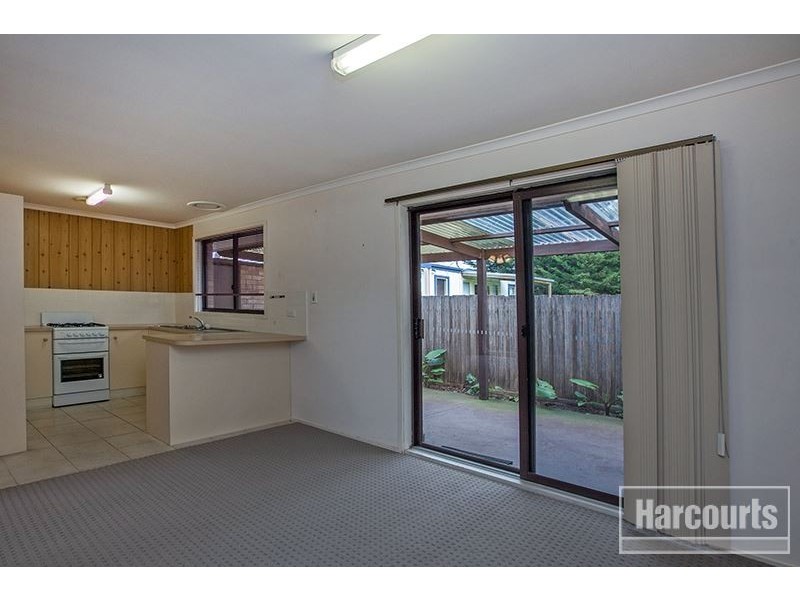 10/9 Rogers Street, Pakenham VIC 3810