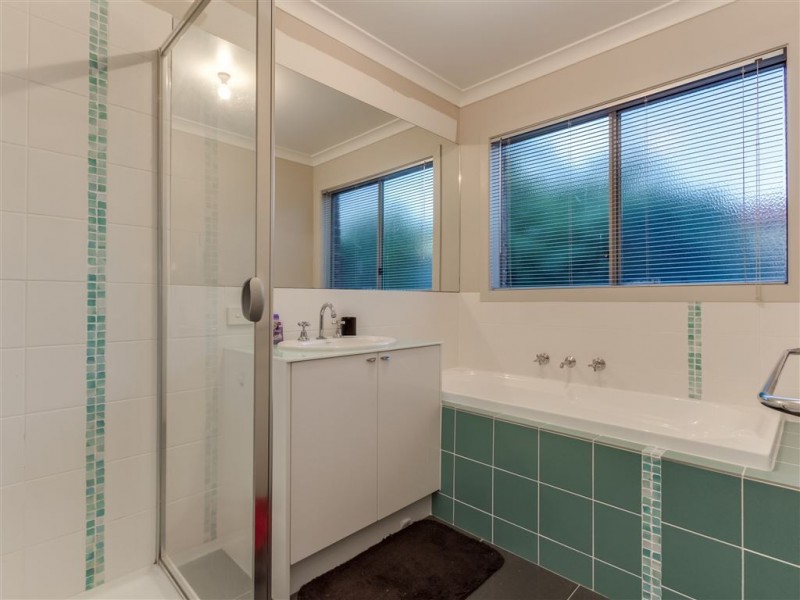 47 Ebony Drive, Pakenham VIC 3810