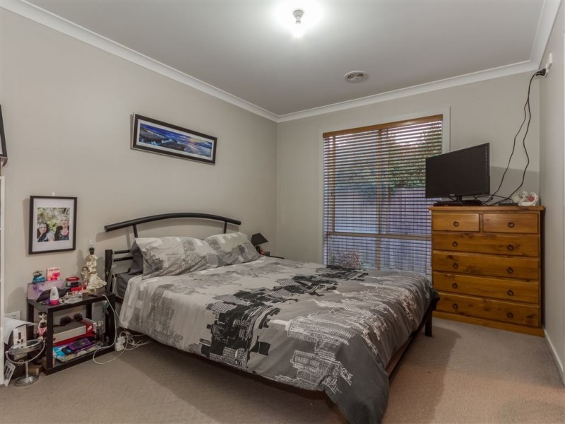 47 Ebony Drive, Pakenham VIC 3810
