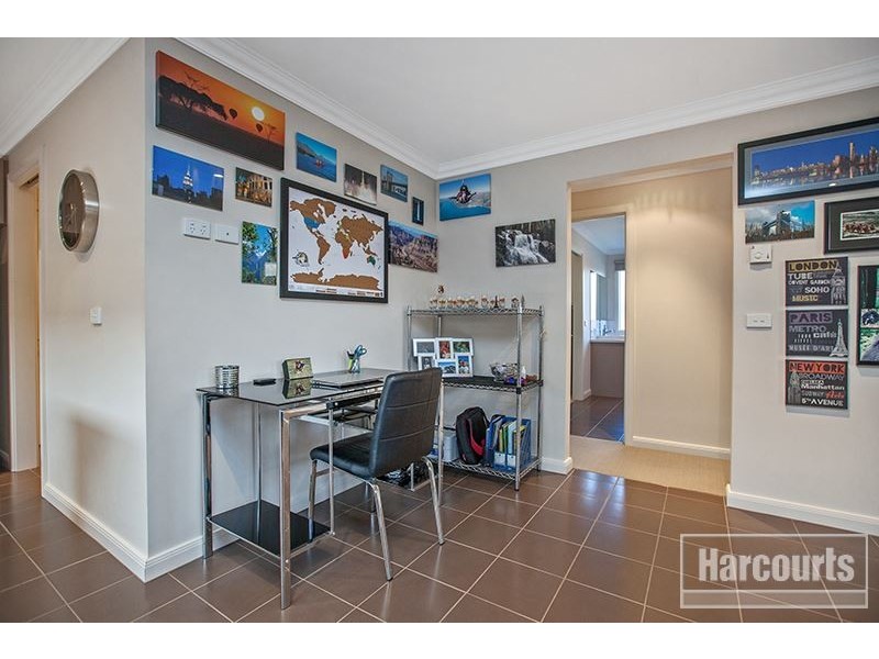 1/101 Ebony Drive, Pakenham VIC 3810