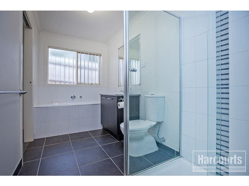 6/40 Army Road, Pakenham VIC 3810