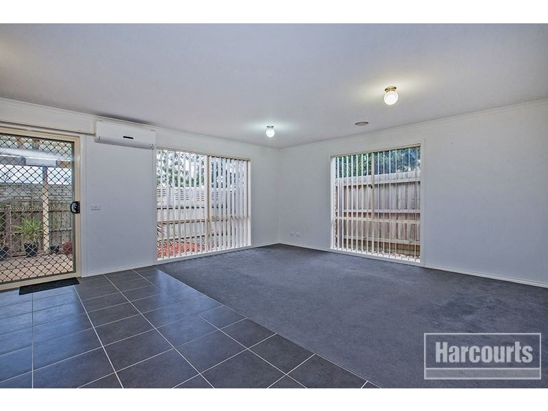 6/40 Army Road, Pakenham VIC 3810