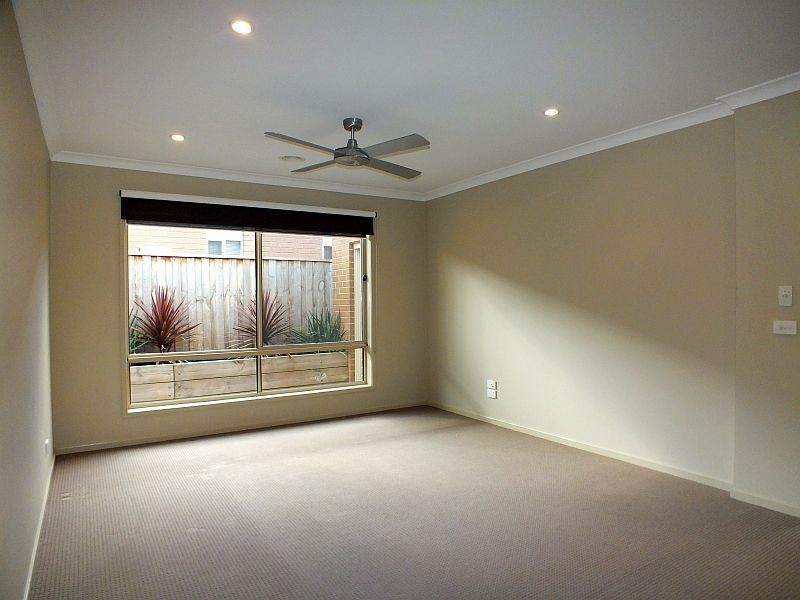 3 Melrose Street, Pakenham VIC 3810
