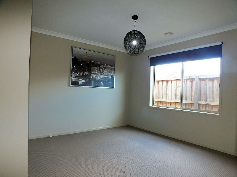 3 Melrose Street, Pakenham VIC 3810