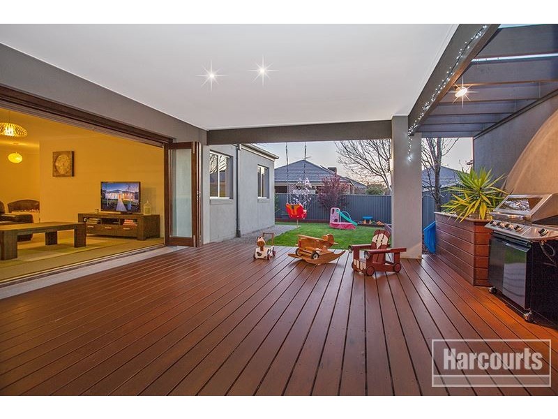 34 Botanic Drive, Pakenham VIC 3810