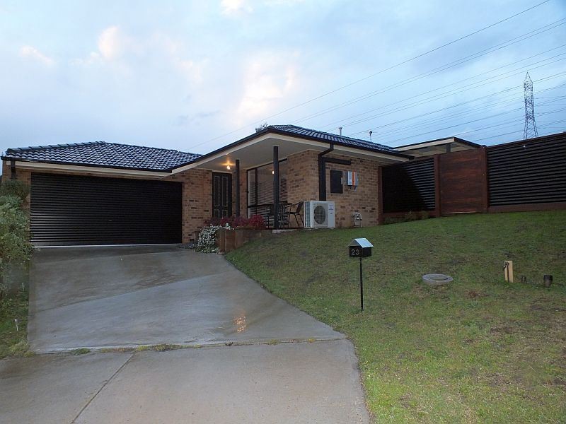 23 Ayesha Rise, Pakenham VIC 3810
