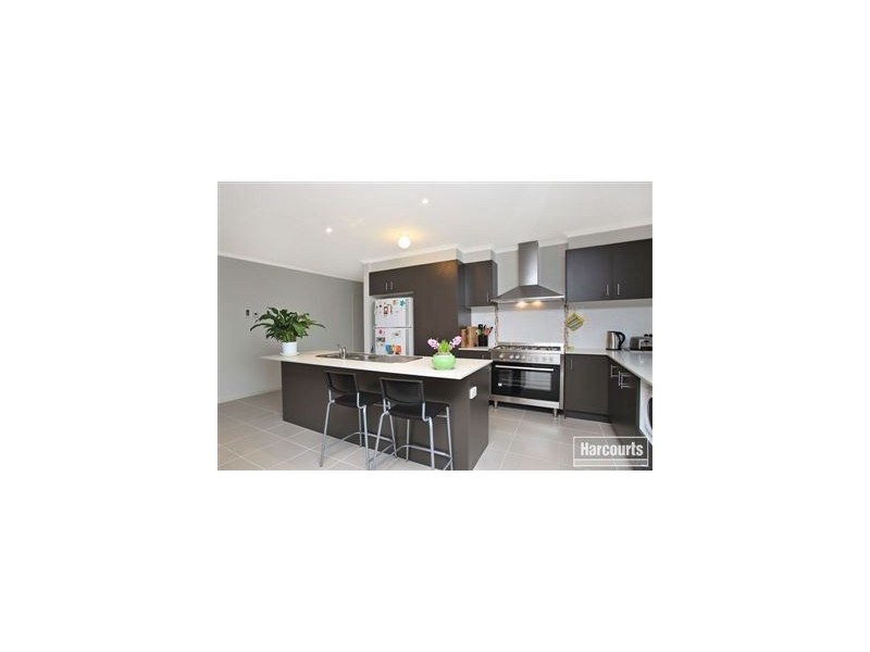 7 Verve Drive, Officer VIC 3809