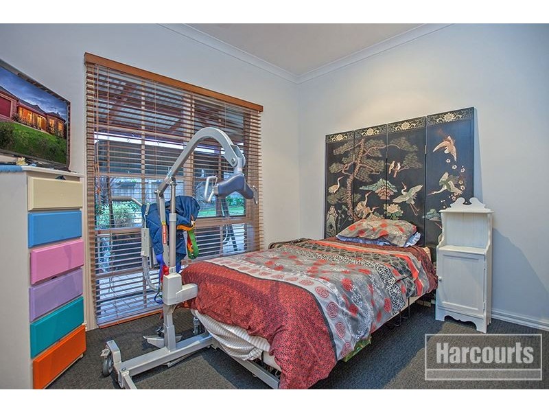 5 Inverness Close, Pakenham VIC 3810