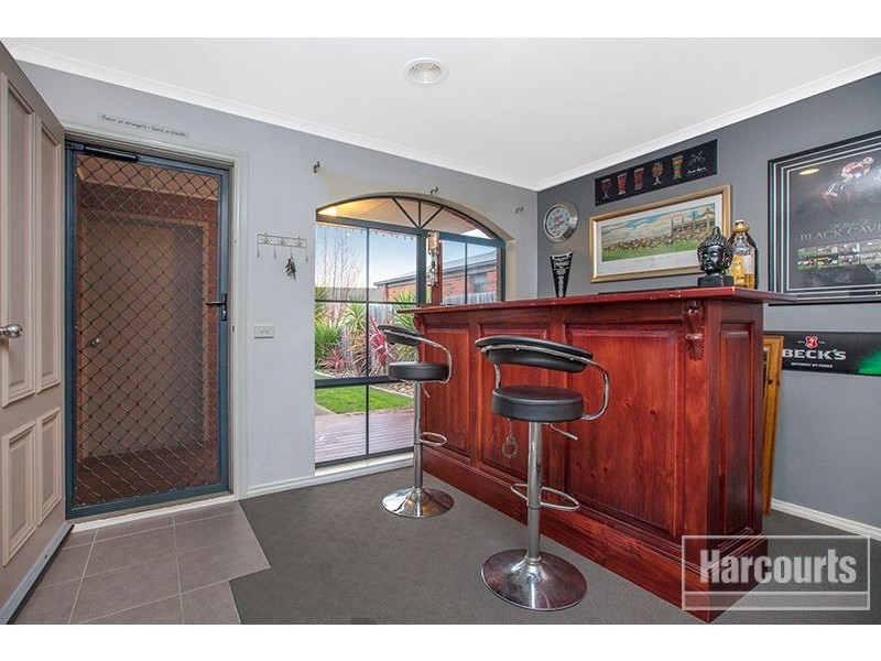 16 Grand Central Boulevard, Pakenham VIC 3810