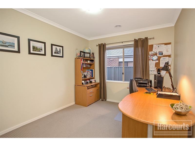 10 Perry Court, Pakenham VIC 3810