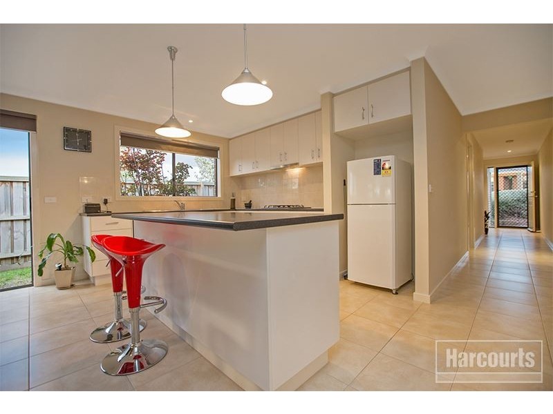 19 Wedgewood Drive, Pakenham VIC 3810