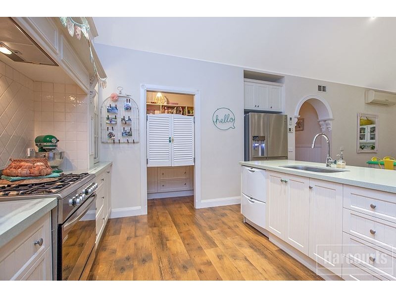 48 Livingstone Boulevard, Pakenham VIC 3810