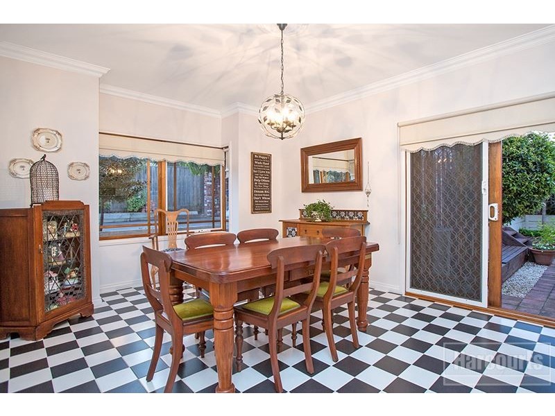 14 Livingstone Boulevard, Pakenham VIC 3810