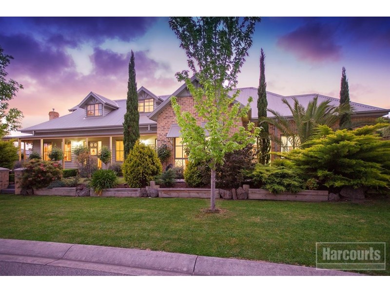 2 Banks Road, Pakenham VIC 3810