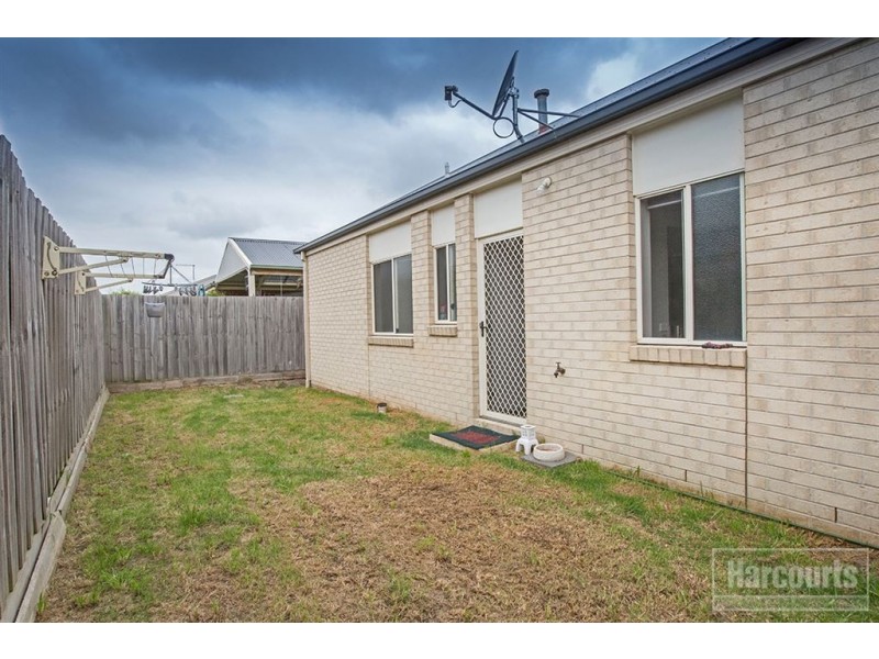 47 Sandalwood Drive, Pakenham VIC 3810