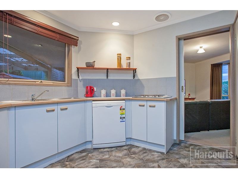 2 Paramount Way, Pakenham VIC 3810