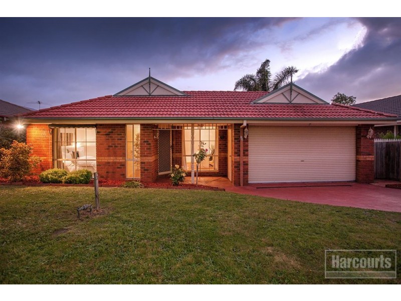 15 Mahogany Court, Pakenham VIC 3810