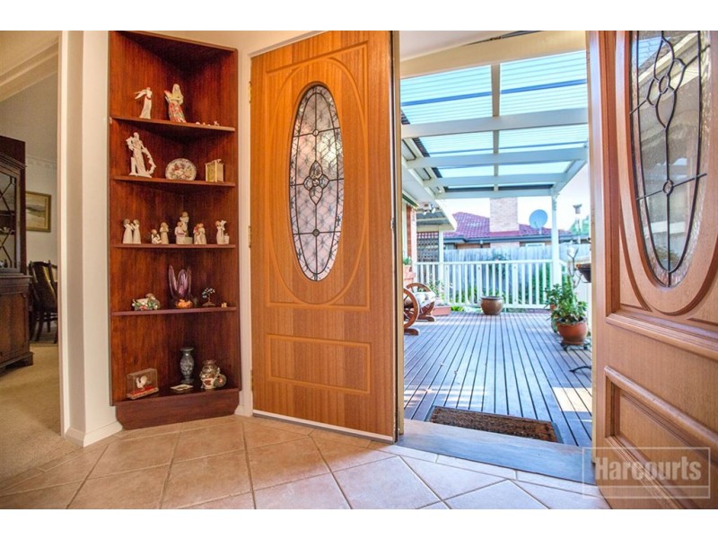 18 Singleton Drive, Mulgrave VIC 3170