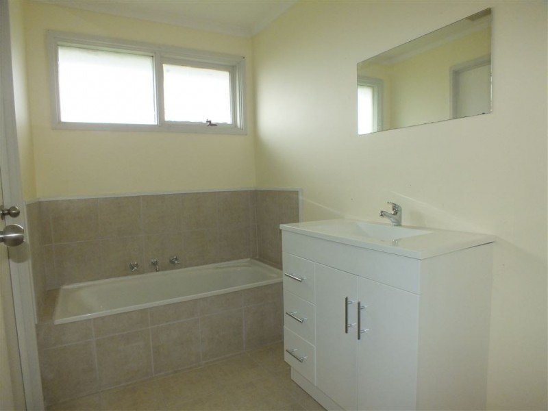 494 McGregor Road, Pakenham VIC 3810