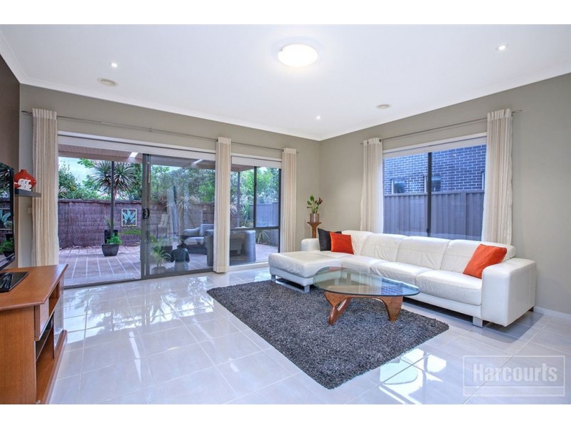 19 Sandpiper Close, Pakenham VIC 3810