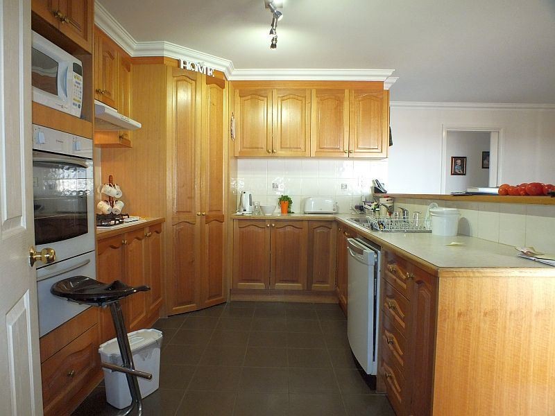 32 Ben Drive, Pakenham VIC 3810