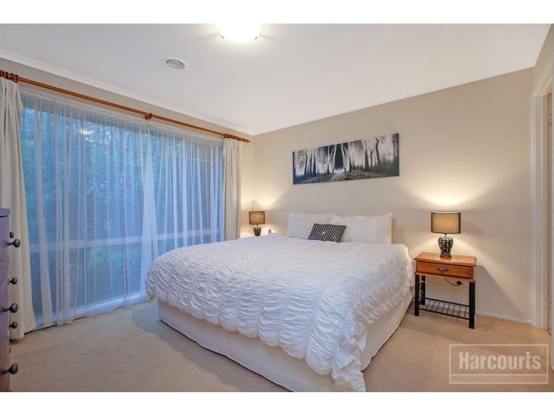 6 Sunbeam Court, Narre Warren South VIC 3805