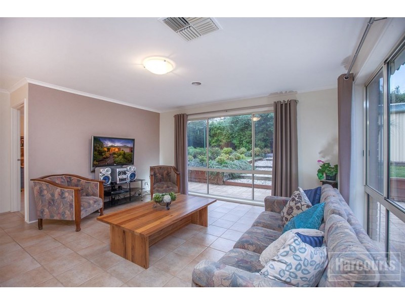 6 Sunbeam Court, Narre Warren South VIC 3805