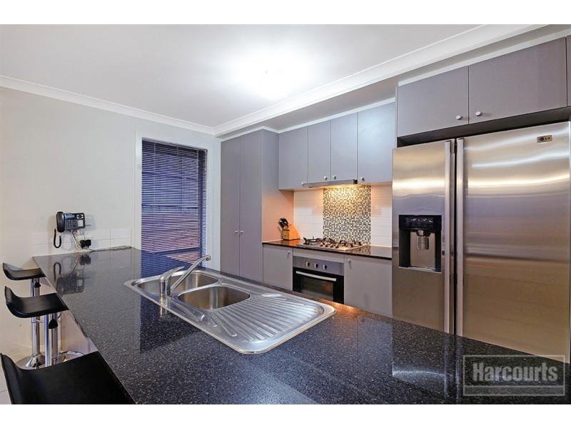 48 Central Avenue, Pakenham VIC 3810