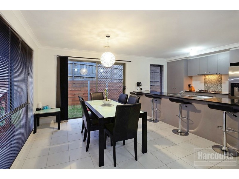 48 Central Avenue, Pakenham VIC 3810