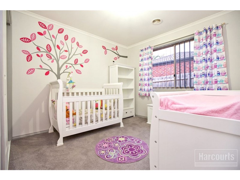 36 Sallybrook Circuit, Narre Warren VIC 3805