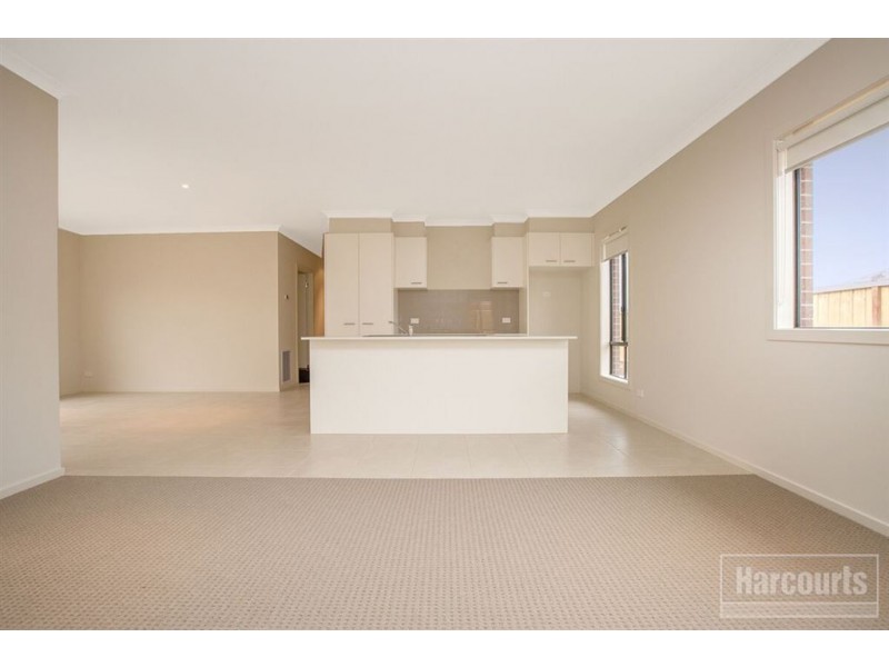 23 Lincoln Avenue, Officer VIC 3809