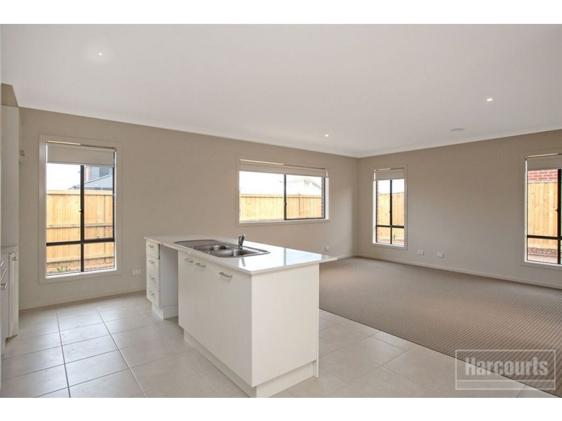 23 Lincoln Avenue, Officer VIC 3809