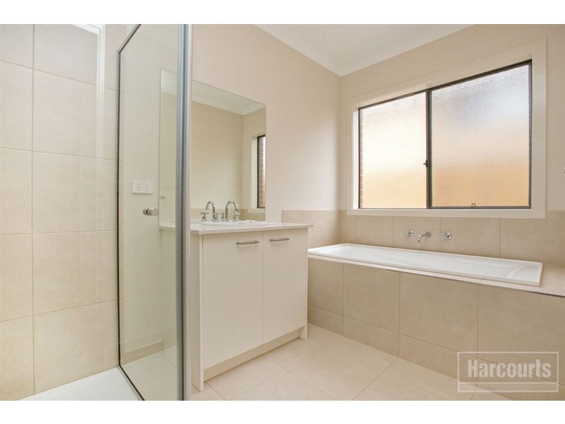 23 Lincoln Avenue, Officer VIC 3809