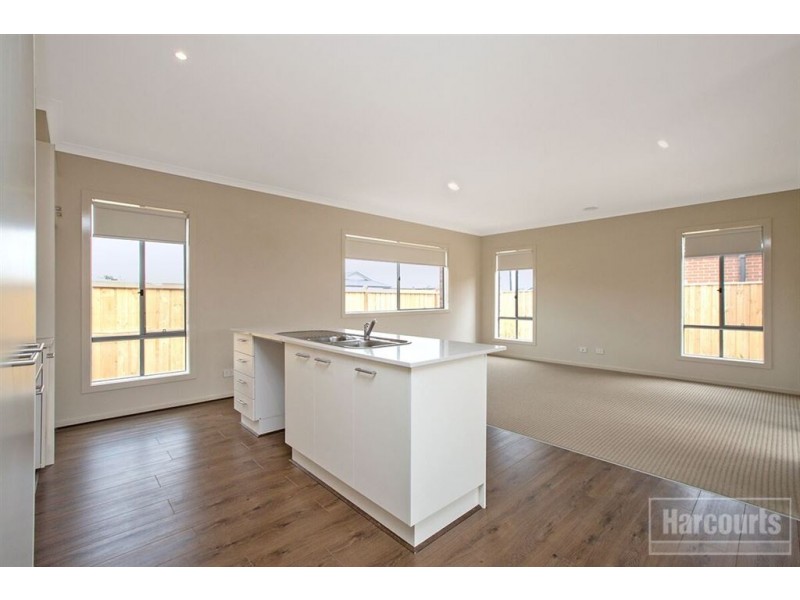 29 Park Central Avenue, Officer VIC 3809