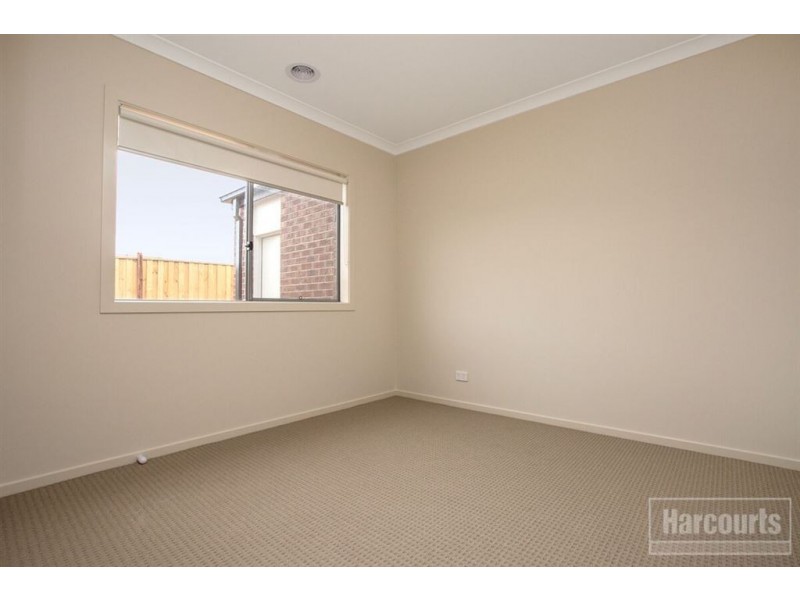 29 Park Central Avenue, Officer VIC 3809