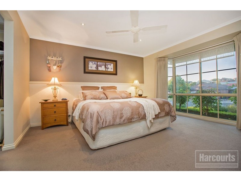 64 Fieldstone Boulevard, Beaconsfield VIC 3807