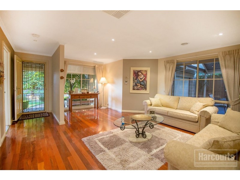 64 Fieldstone Boulevard, Beaconsfield VIC 3807