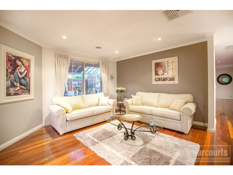 64 Fieldstone Boulevard, Beaconsfield VIC 3807