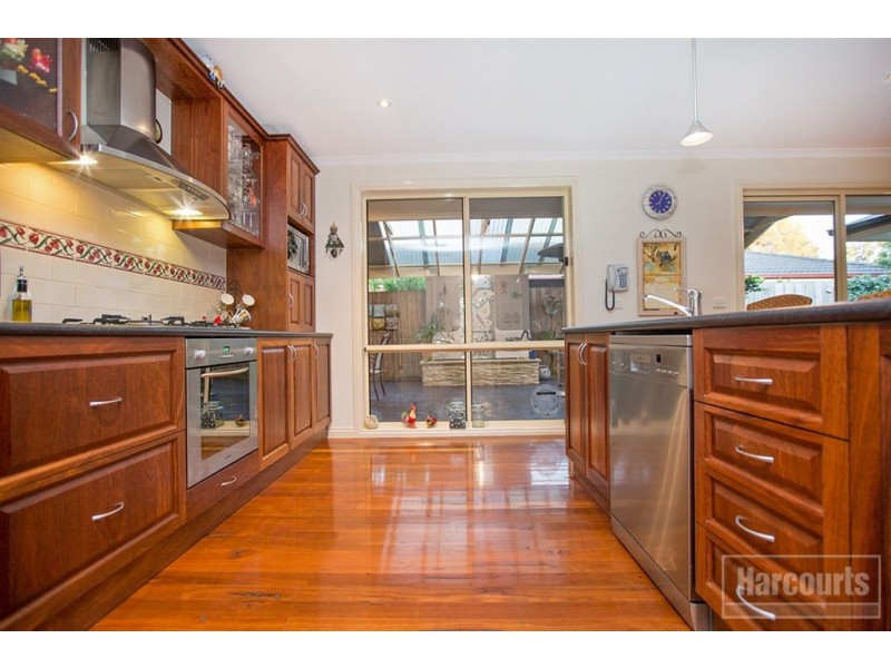 64 Fieldstone Boulevard, Beaconsfield VIC 3807