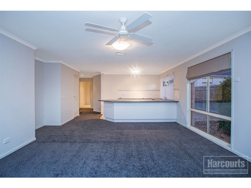 23 Geebung Road, Cranbourne West VIC 3977