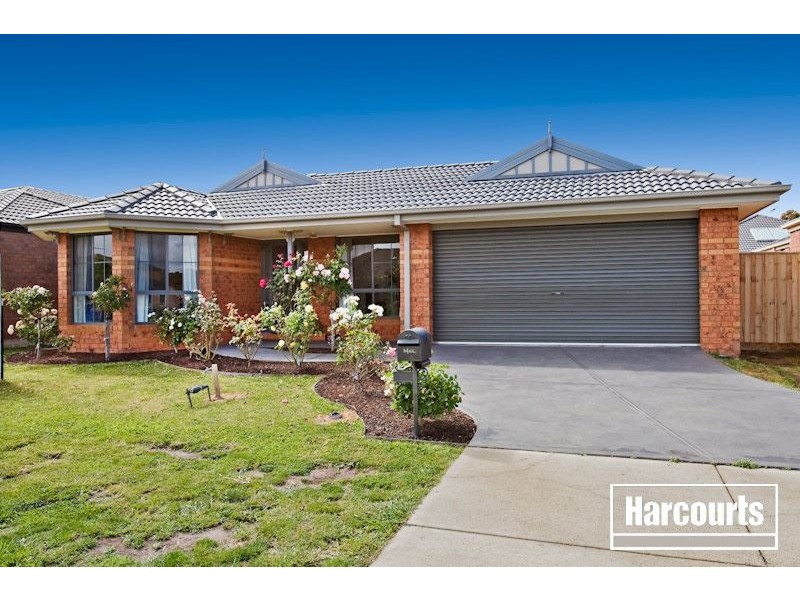 6 Mikasa Place, Pakenham VIC 3810