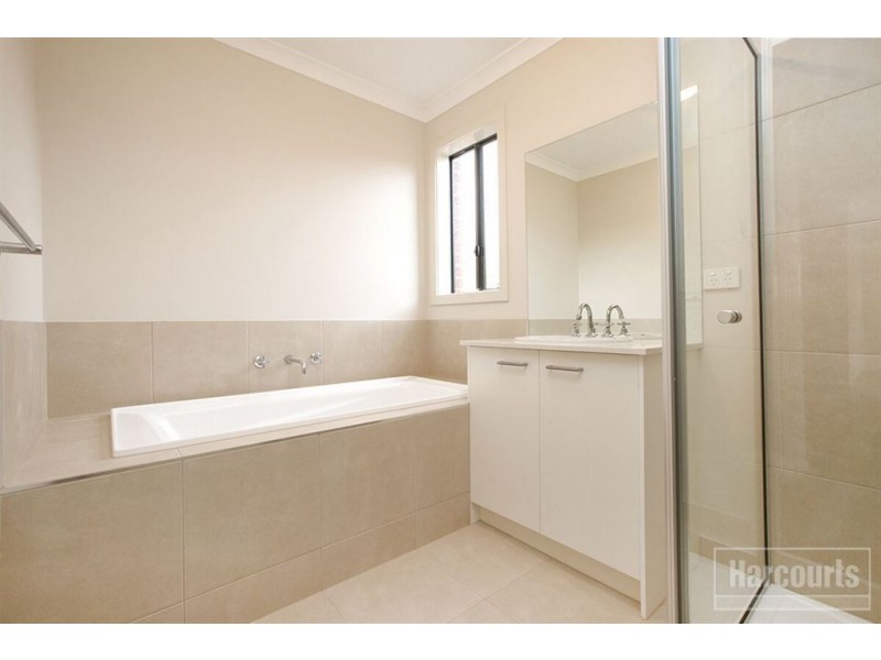 6 Jersey Crescent, Officer VIC 3809