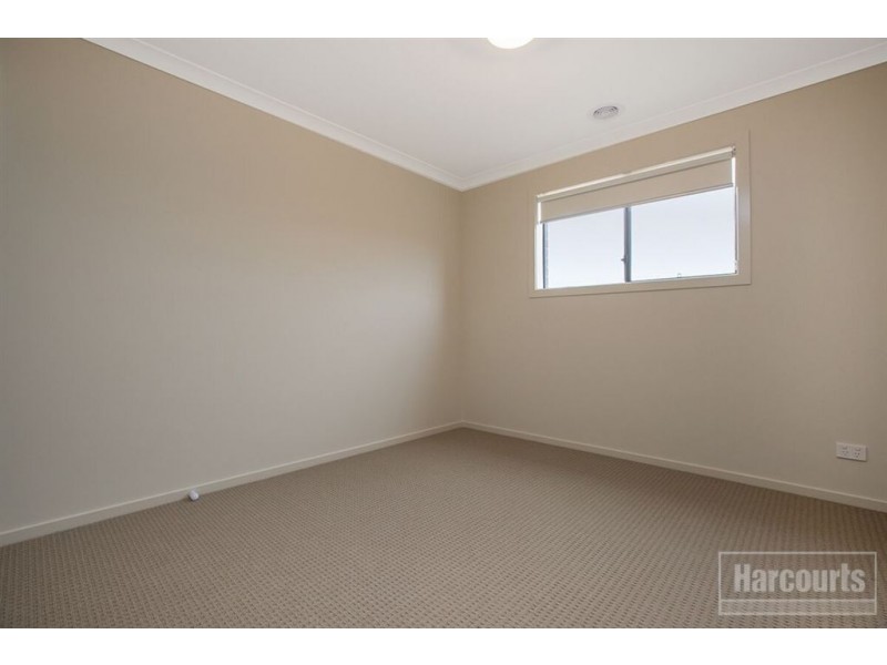 6 Jersey Crescent, Officer VIC 3809