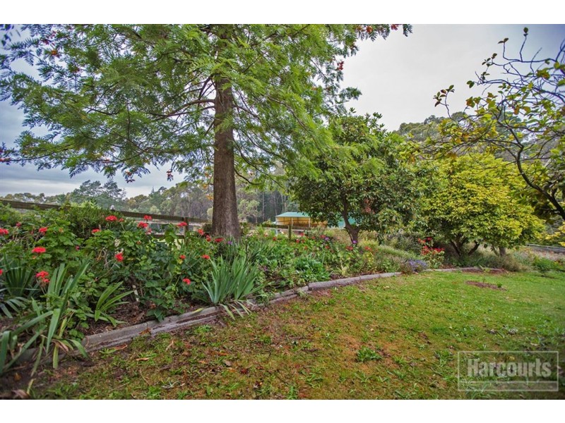 190 Gordon Road, Pakenham Upper VIC 3810