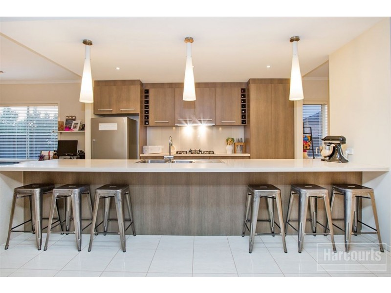 14 Michigan Grange, Pakenham VIC 3810